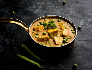 Mutter Paneer [full]