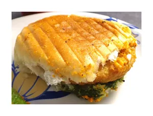 Grill Cheese Wada Pav
