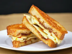 Chilli Cheese Grilled Sandwich