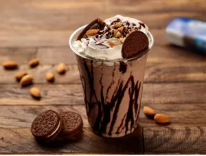 Oreo Kit kat Shake