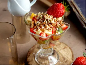 Dry Fruit Sundae Ice Cream
