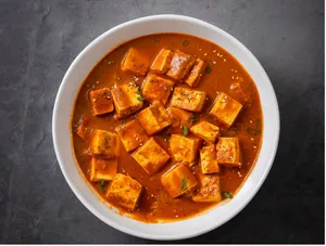 Paneer Kaju Curry