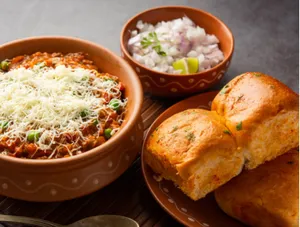 Mumbai Cheese Pav Bhaji