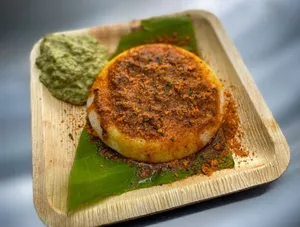 Pudi Thatte Idli