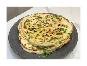 Cheese Garlic Naan