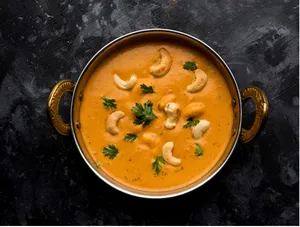 Kaju Kurma