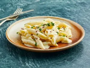 white sauce penne pasta