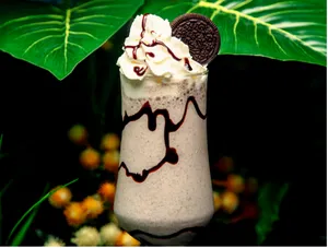 Oreo Milkshake with Ice Cream