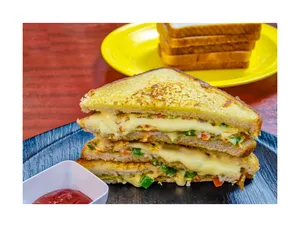 Double Cheese Grilled Sandwich