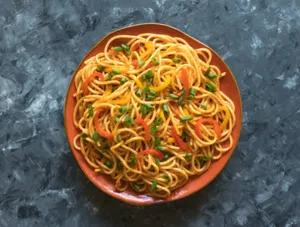 Veg Hakka Noodles