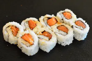 Spicy Salmon Roll
