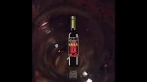 FOUR SPECIAL SWEET RED