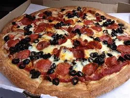 Olives Pizza (Large)