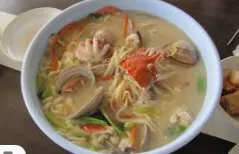 Seafood Soup With Clam,Crab, Shrimp And Vermicelli