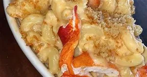 LOBSTER MACARONI & CHEESE