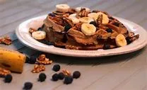 Waffle With Berries & Bananas