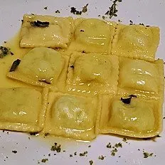 Ravioli di spinaci e ricotta