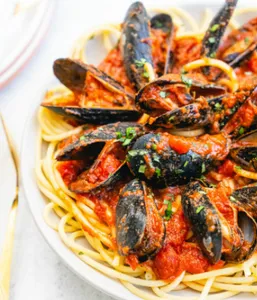 Mussels Marinara Dinner