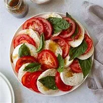 Caprese Americano Salad