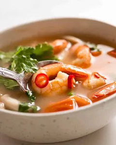 Tom Yum Goong soup