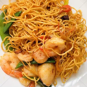 Seafood Lo Mein