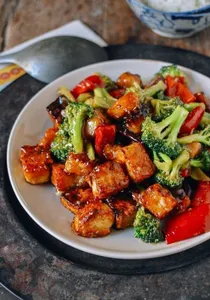 General Tso's Tofu 左宗豆腐