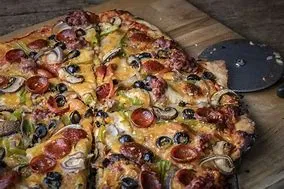 Supreme Pan Pizza