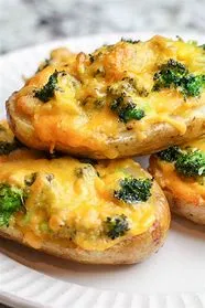 Baked Potato w/ Cheddar & Broccoli