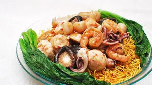 Seafood Pan-Fried Noodles