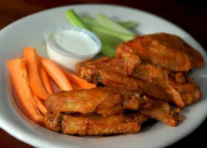 Our Famous Wings (10)