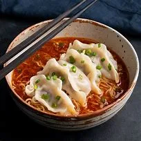 Dumpling & Noodle In Curry Soup