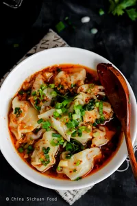 Szechuan Wonton in Red Hot Pepper Oil 红油抄手