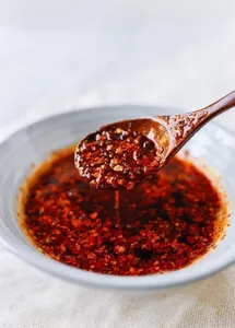 Yummy Hot Chili Oil 辣椒油