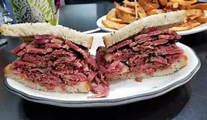 Roumanian Pastrami Sandwich