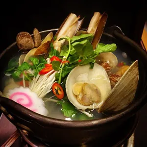 Clam Hot Pot