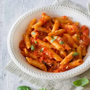 Penne al Pomodoro & Basilico