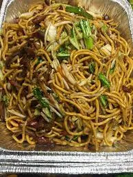 Pork Lo Mein Party Tray