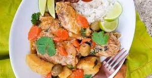 Pollo Guisado