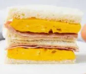 Egg Sandwich With Ham