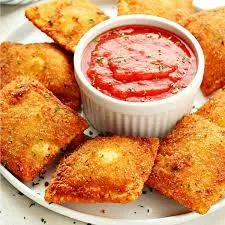 Fried Ravioli w/ Marinara