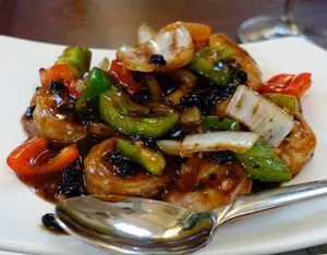 Prawn With Black Bean Sauce (8 Pieces)