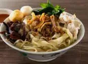 Pan Mee (choice of dry or w/ soup)