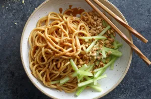 Sesame Cold Noodles 芝麻冷麵