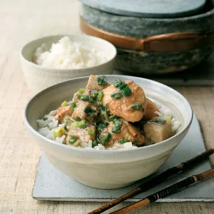 Roasted Chicken with Baby Taro 芋兒燒雞