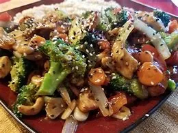 Chicken With Vegetables In Oyster Sauce Entree