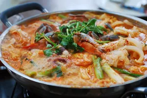 Seafood Combo Hot Pot