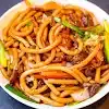 Fried Noodles W. Beef 牛肉粗炒面