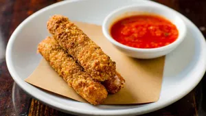 GF Mozzarella Sticks