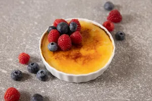 Creme Brulee & Berries