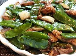 Sliced Chicken With Snow Peas Entree